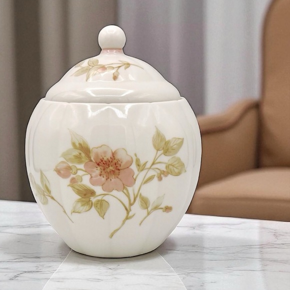Vintage Other - Crowning Touch Collection Wild Rose Ceramic Biscuit Barrel Jar